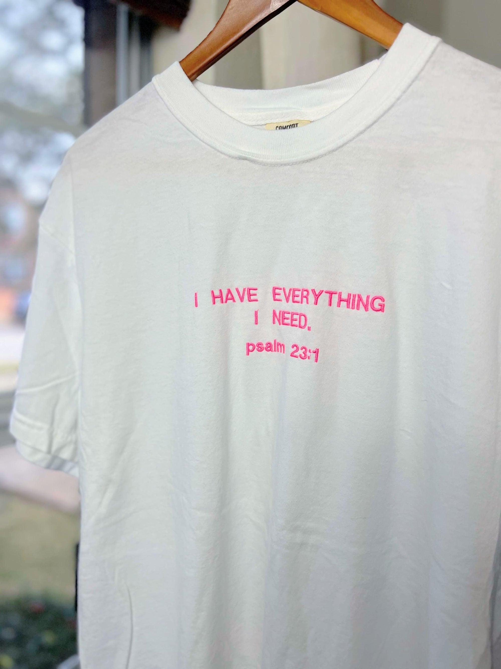 Psalm 23 Embroidered Christian T-Shirt – White & Pink