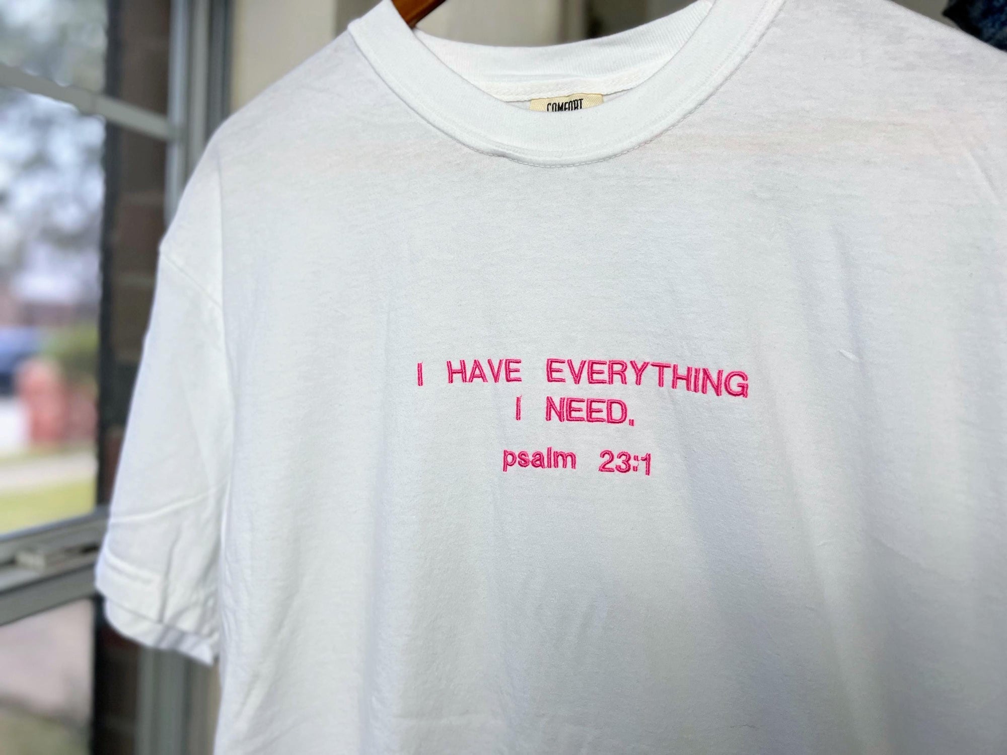 Psalm 23 Embroidered Christian T-Shirt – White & Pink