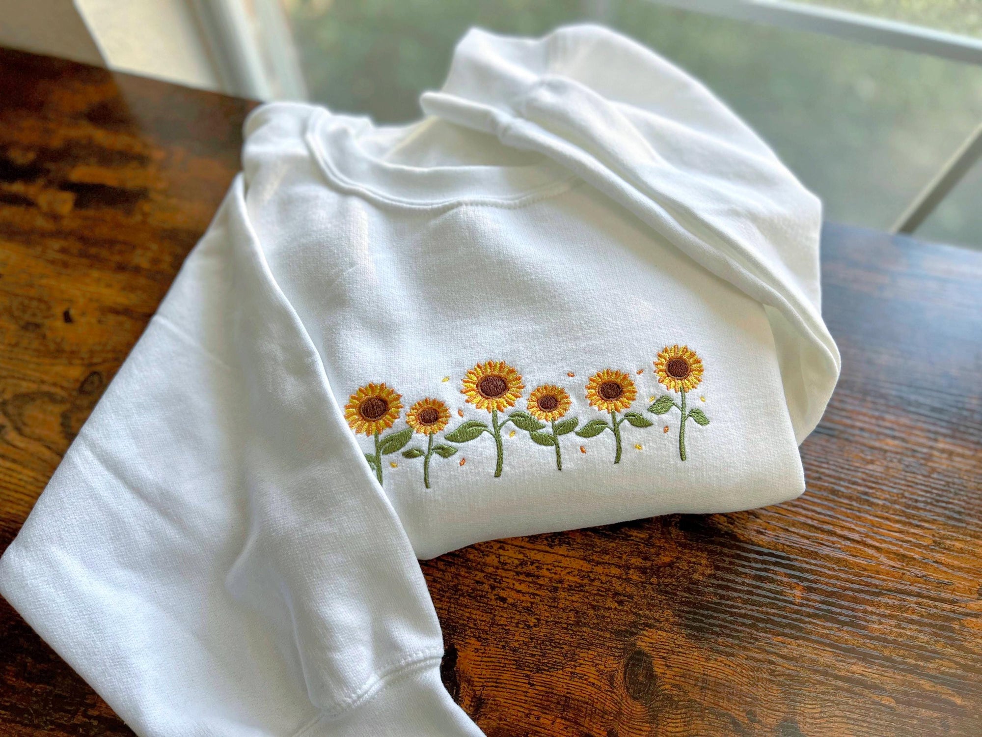 Sunflower Crewneck Sweatshirt | White