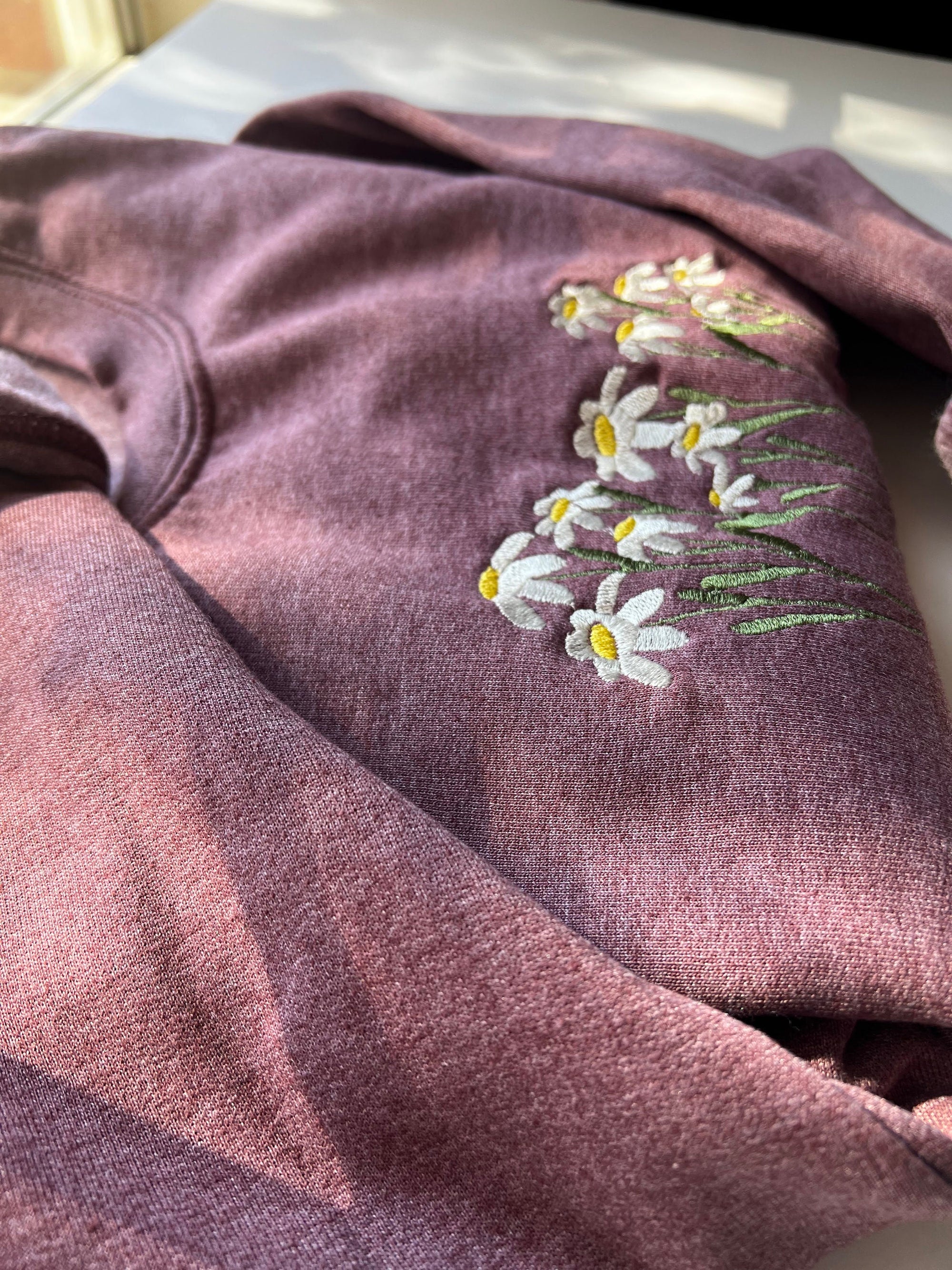 Daisies Crewneck Sweatshirt