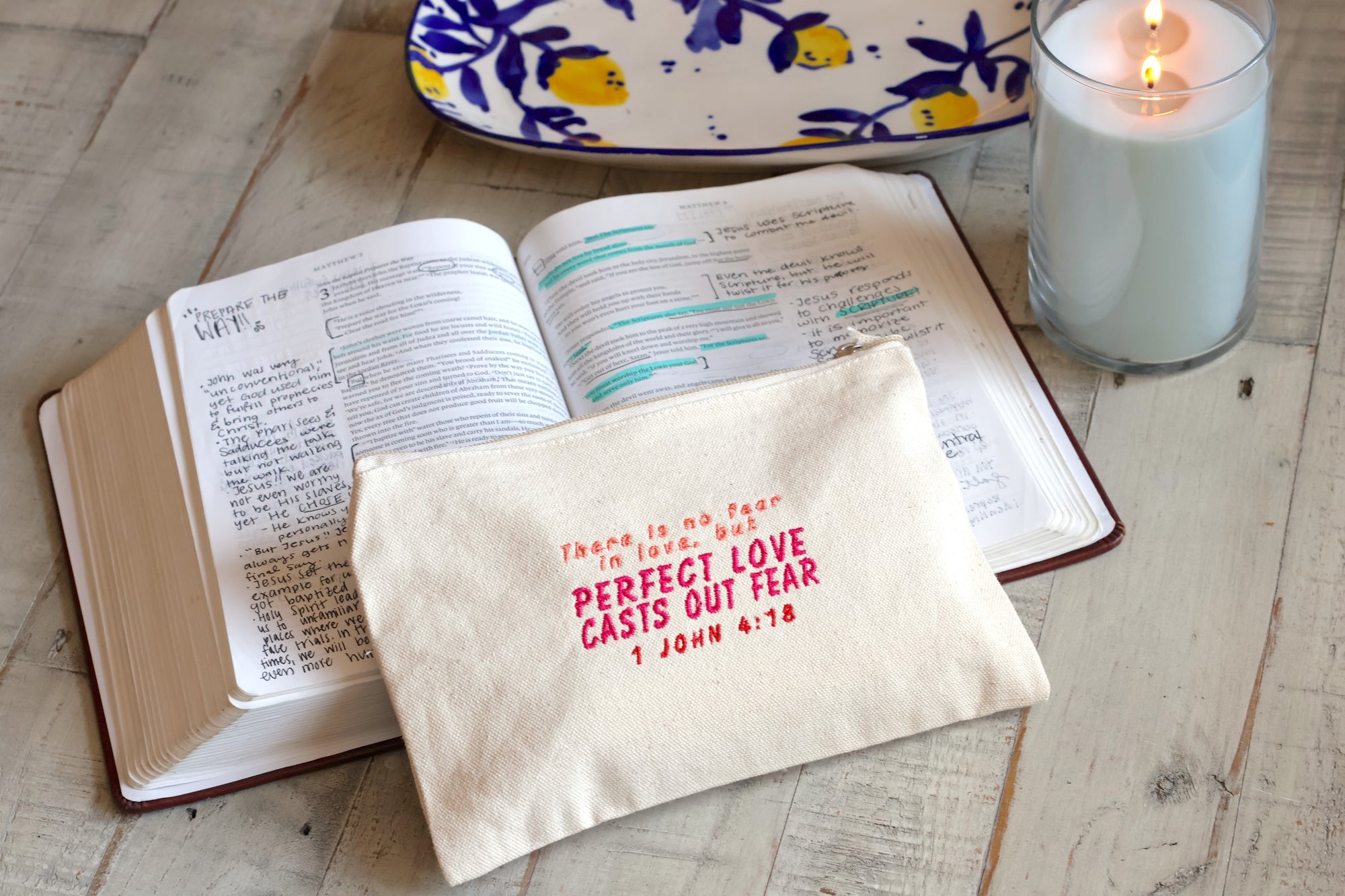 "Perfect Love Casts Out Fear" 1 John 4:18 Zippered Canvas Pouch