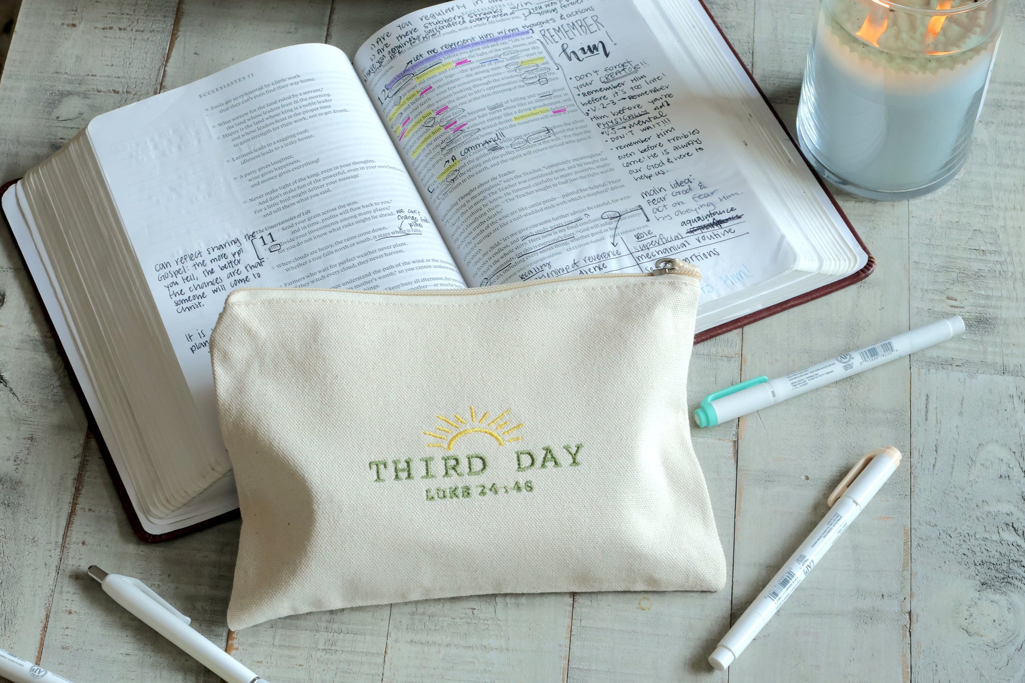 Third Day Luke 24:46 Zippered Canvas Pouch