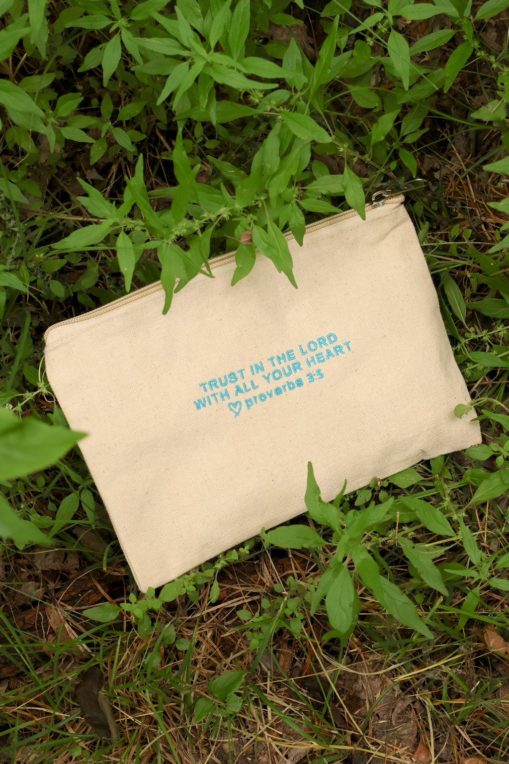 Proverbs 3:5 Canvas Zipper Pouch - Sky Blue Embroidery