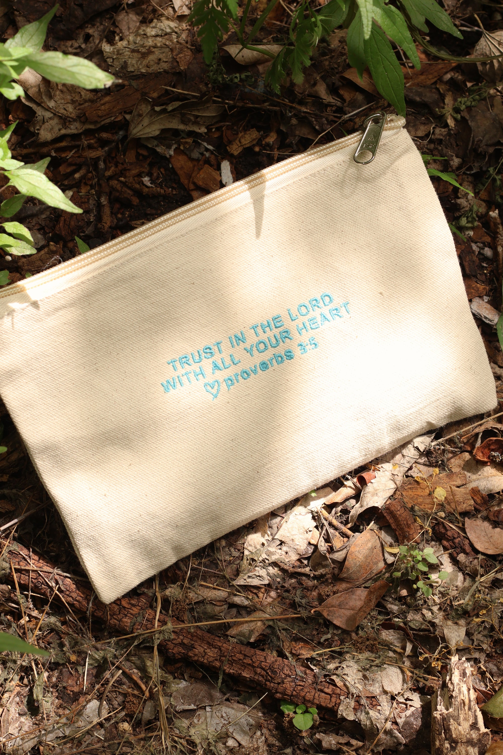 Proverbs 3:5 Canvas Zipper Pouch - Sky Blue Embroidery