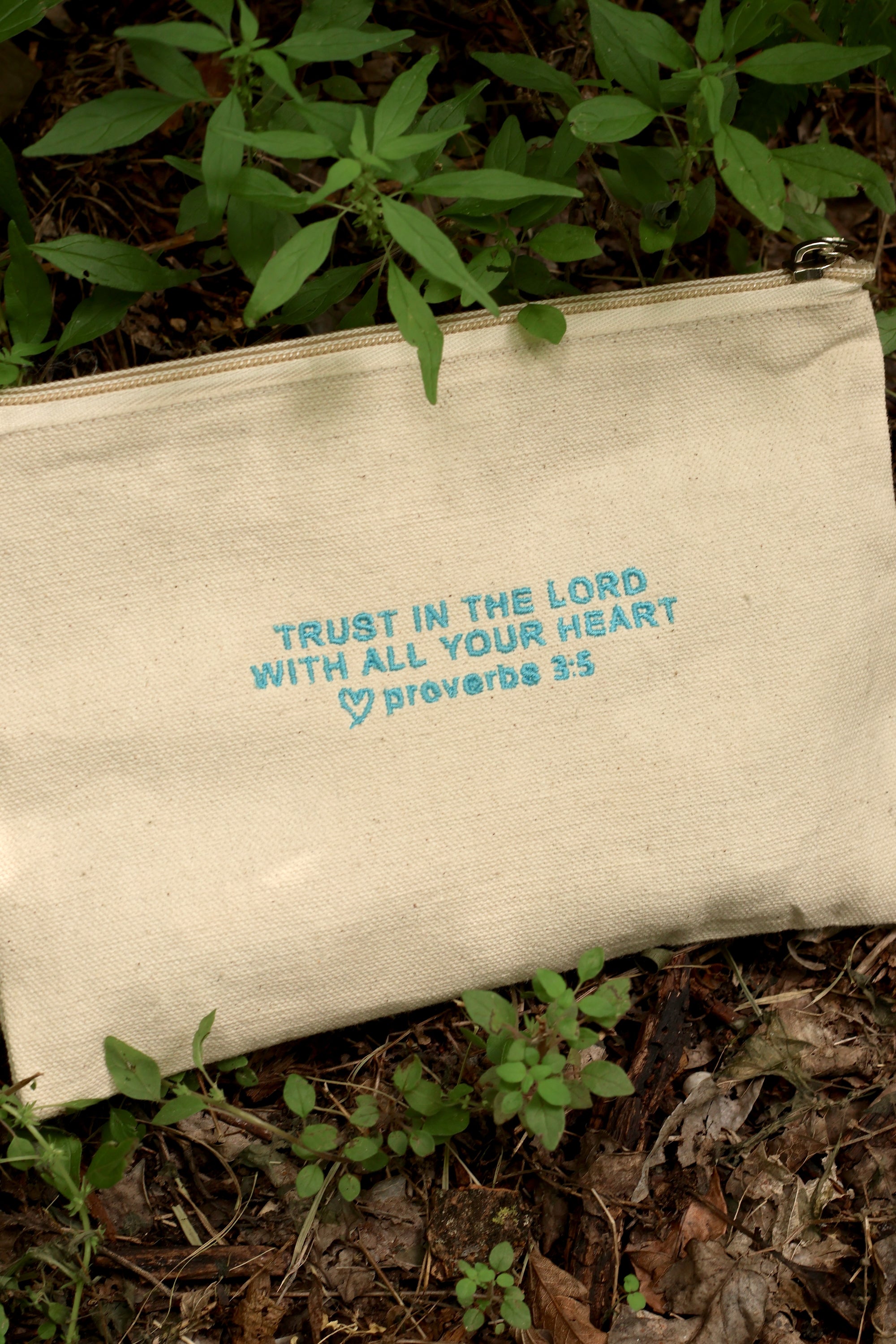 Proverbs 3:5 Canvas Zipper Pouch - Sky Blue Embroidery