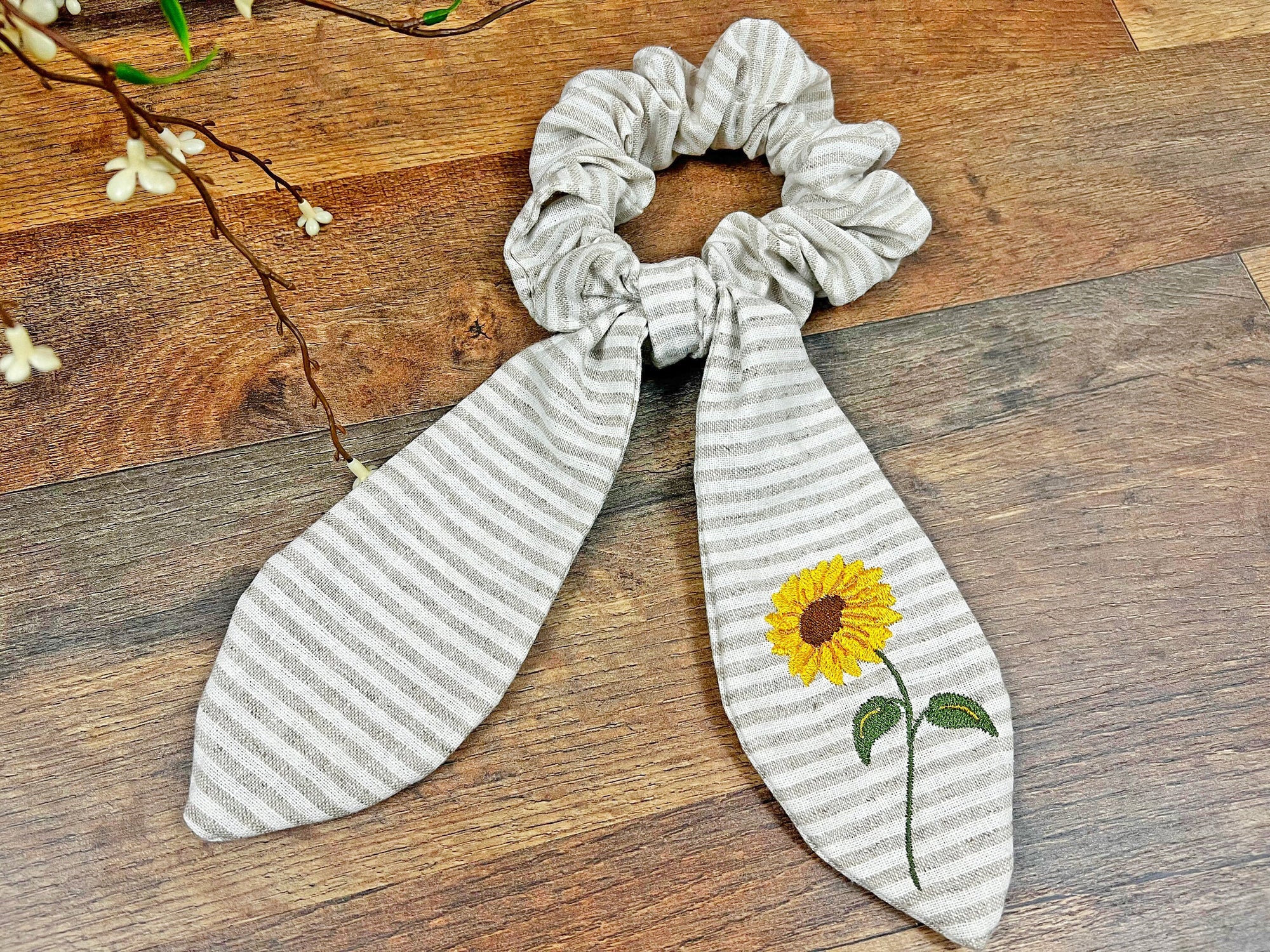 Embroidered Sunflower Hair Bow | Linen Scrunchie